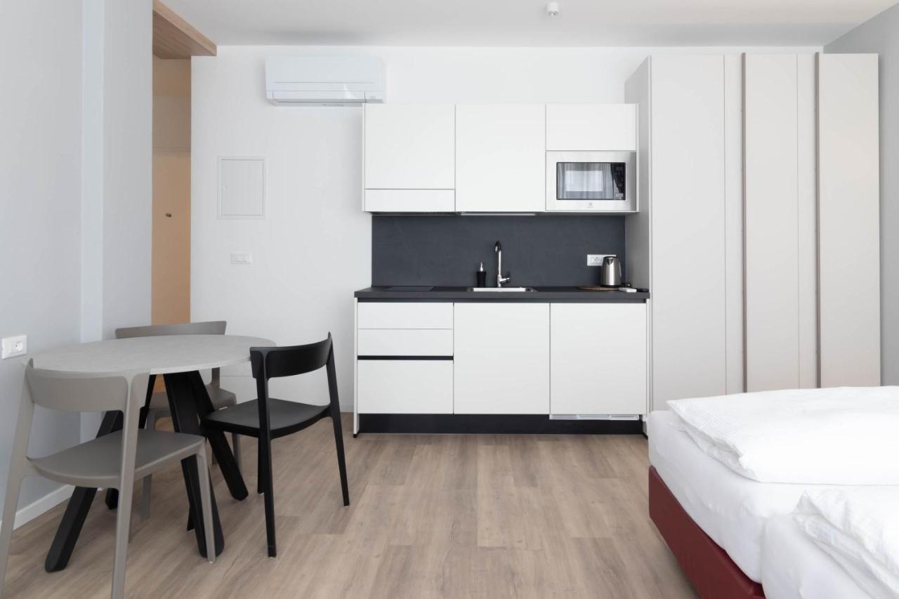 Apartments Iris ميرانو المظهر الخارجي الصورة